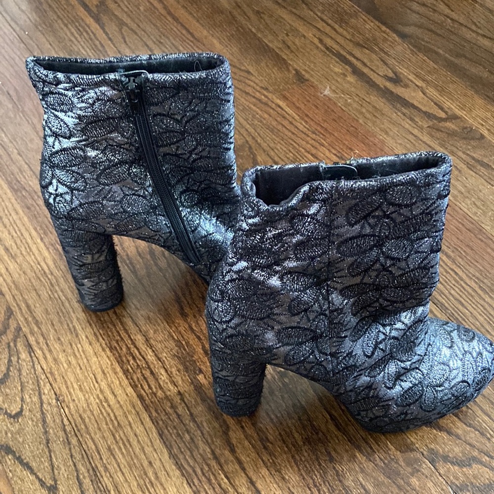 Steve Madden Boots